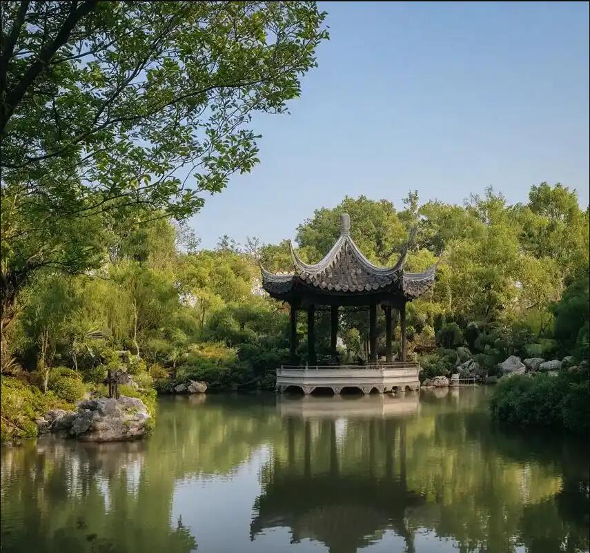 荆门雨寒房地产有限公司